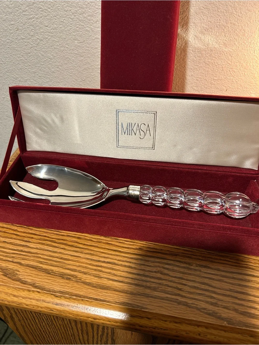 Mikasa Clear Crystal Handle Serving Fork and Spade Set